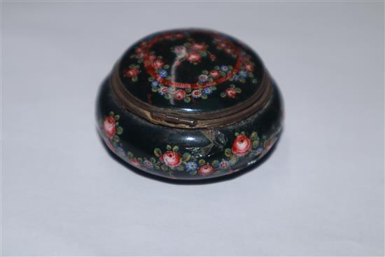 A Japanese ivory cane handle, a faux amber lion-dog and an enamel and ivory pill box